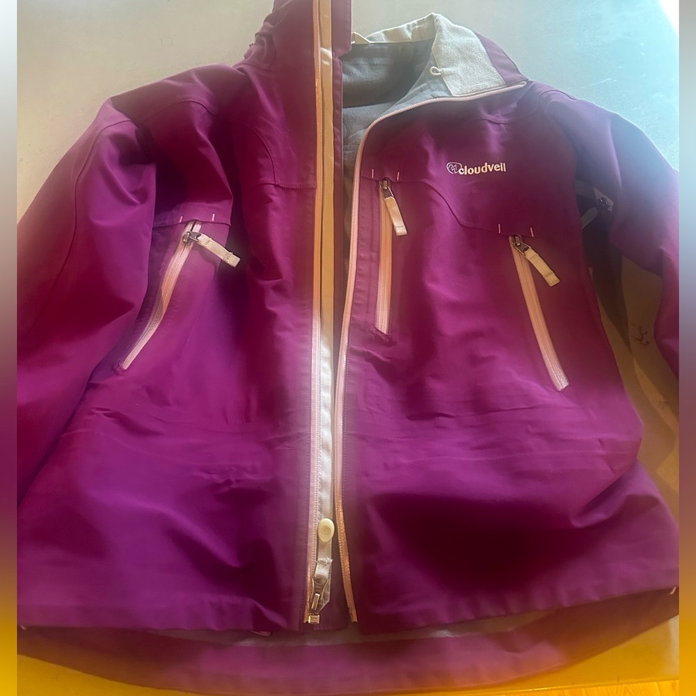 Cloudveil purple goretex ski jacket